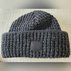 Canada Goose Waffle Toque Hat - New with tags